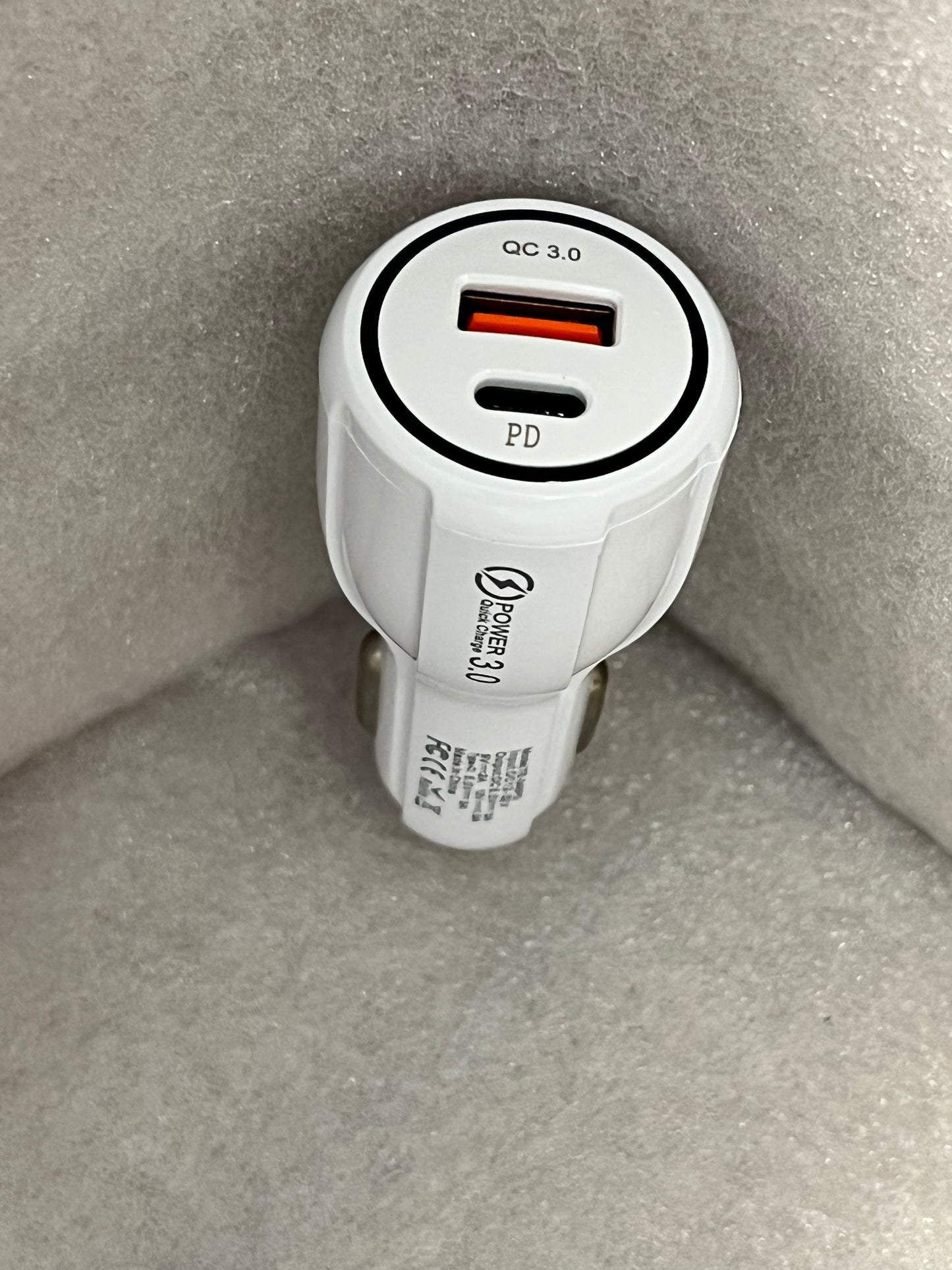 6.0A Car Charger 1USB 1 Type C Port